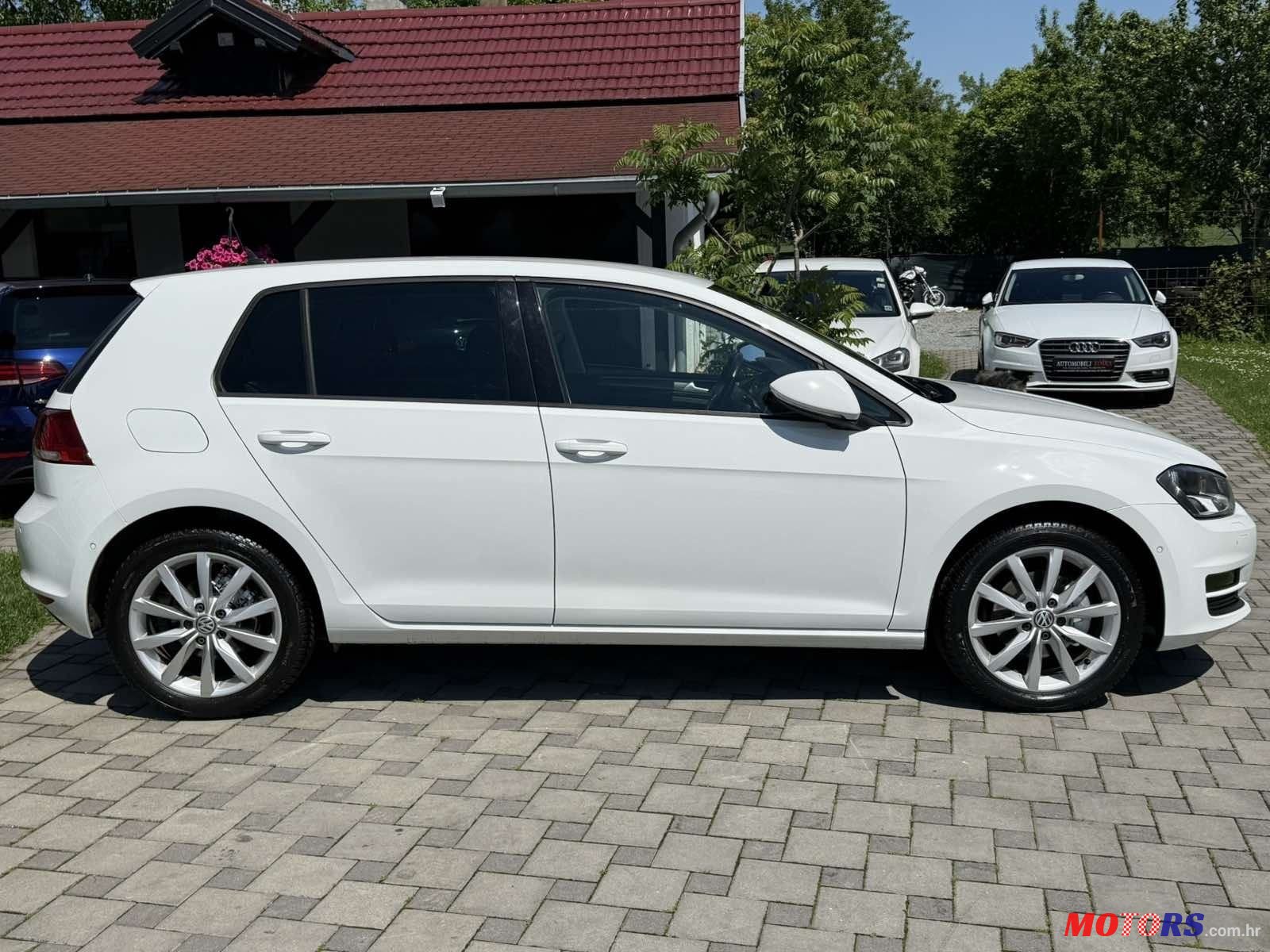 2015' Volkswagen Golf VII photo #5