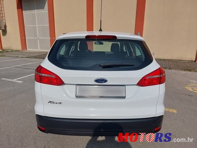 2015' Ford Focus Karavan photo #5