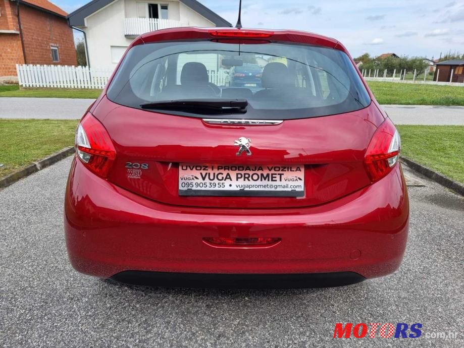 2018' Peugeot 208 photo #5