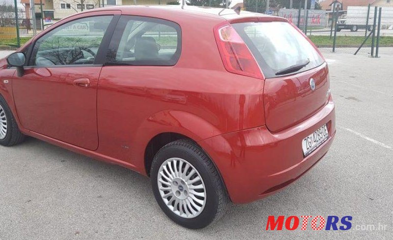 2007' Fiat Grande Punto 1,4 photo #2