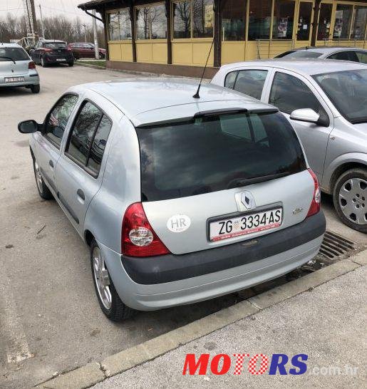 2003' Renault Clio 1,2 16V photo #1