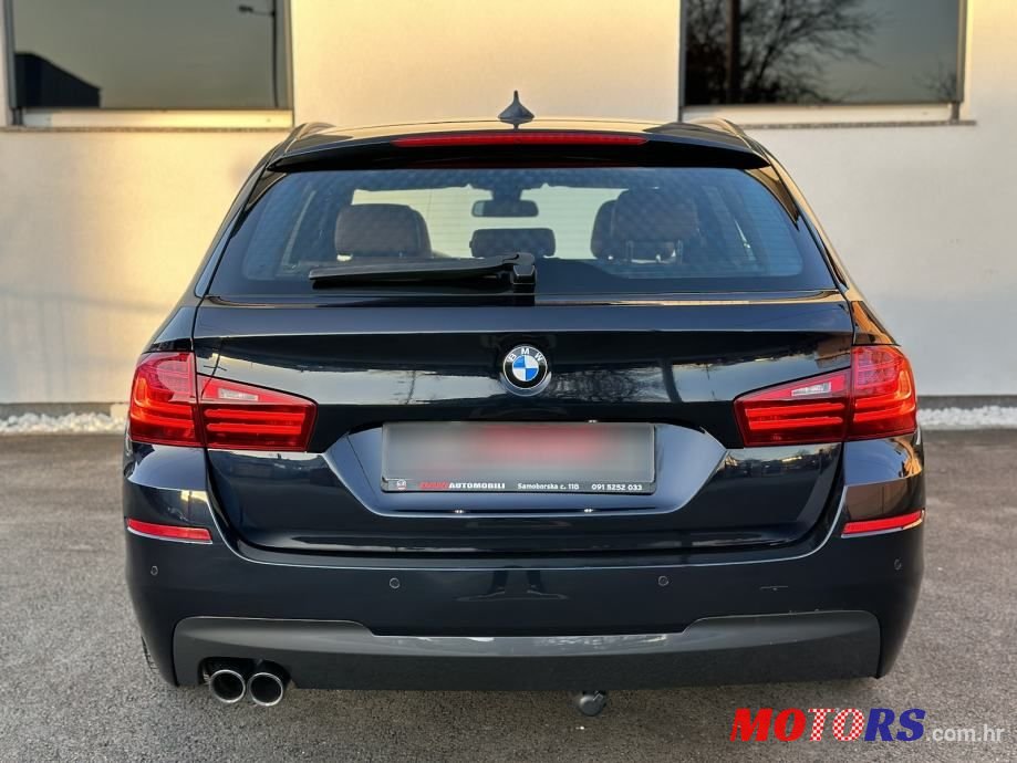 2015' BMW Serija 5 520D photo #6