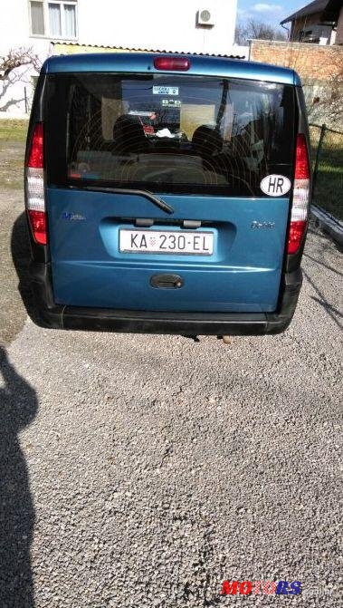 2002' Fiat Doblo 1,6 Sx photo #1