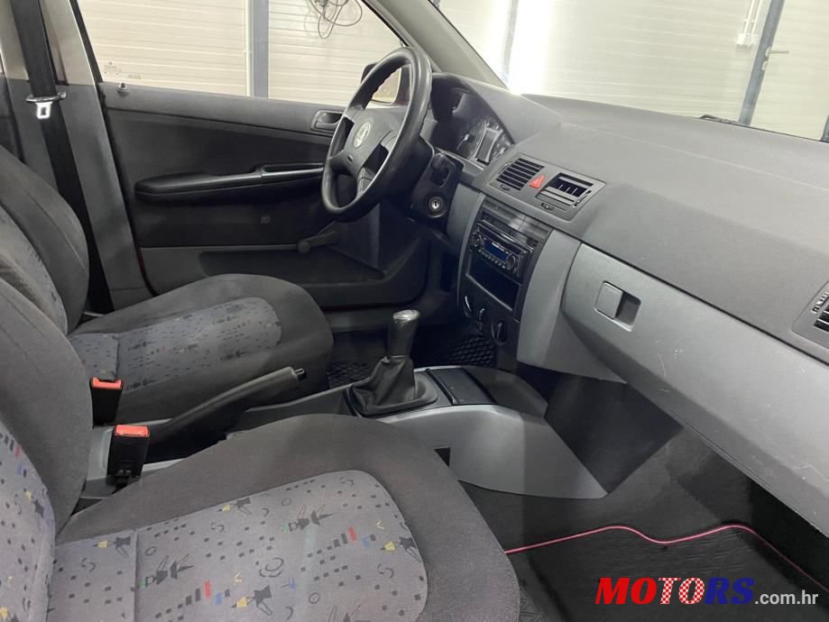 2003' Skoda Fabia 1,4 photo #6