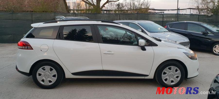 2015' Renault Clio Dci 75 photo #1