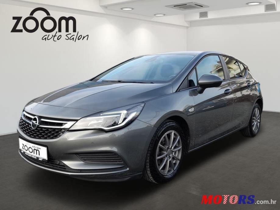 2018' Opel Astra 1.6 Cdti photo #1