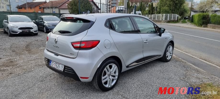 2017' Renault Clio photo #3