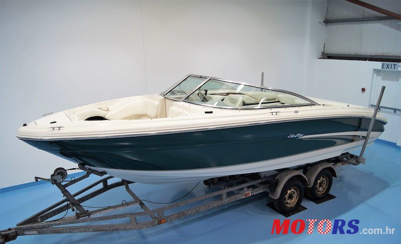 2000' Sea Ray 210 Signature photo #1