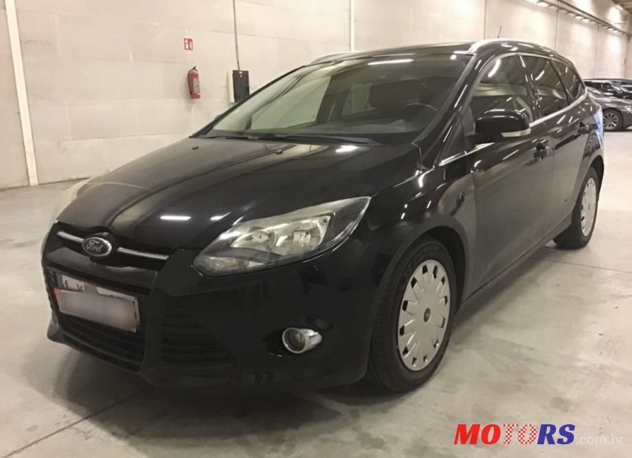 2013' Ford Focus Karavan photo #1