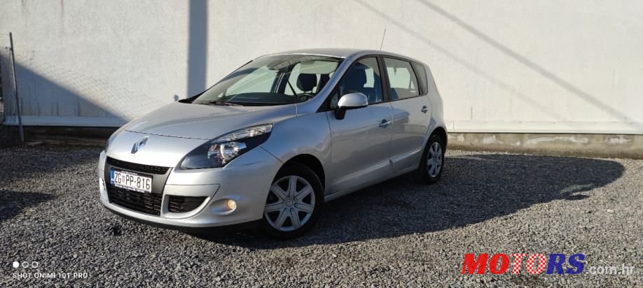 2012' Renault Scenic 1,6 Dci photo #1
