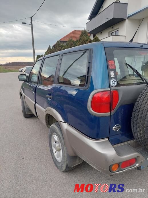 2009' Renault Clio 1,2 16V photo #3