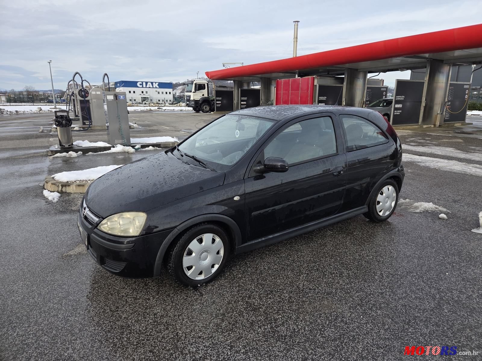 2004' Opel Corsa 1,3 Cdti photo #1
