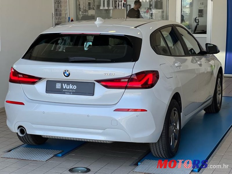 2020' BMW Serija 1 118I photo #6