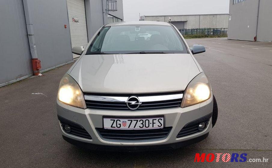2006' Opel Astra 1,4 16V photo #3