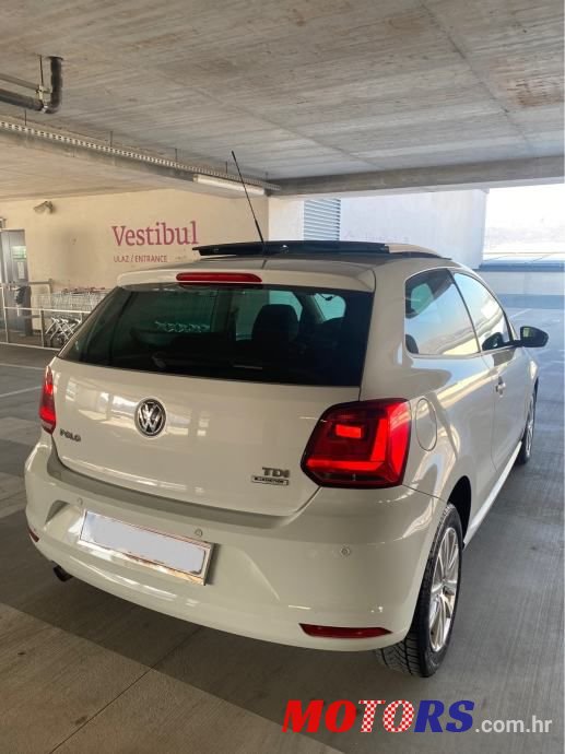 2014' Volkswagen Polo 1,4 Tdi Bmt photo #4