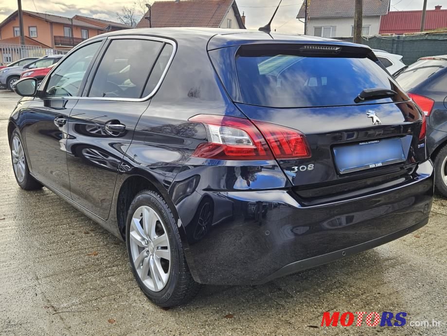 2015' Peugeot 308 1,6 Bluehdi photo #6