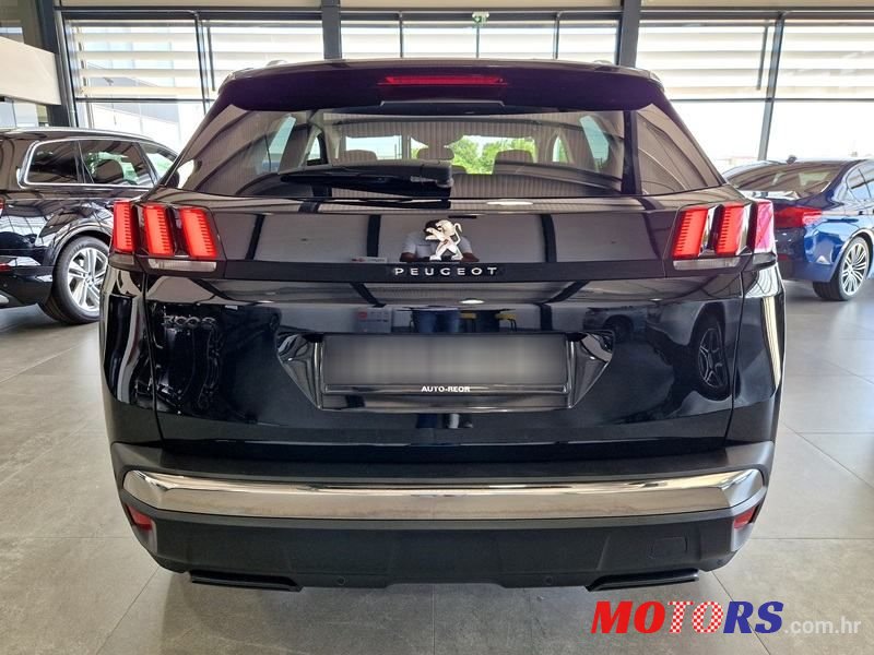 2017' Peugeot 3008 1,6 Bluehdi photo #6