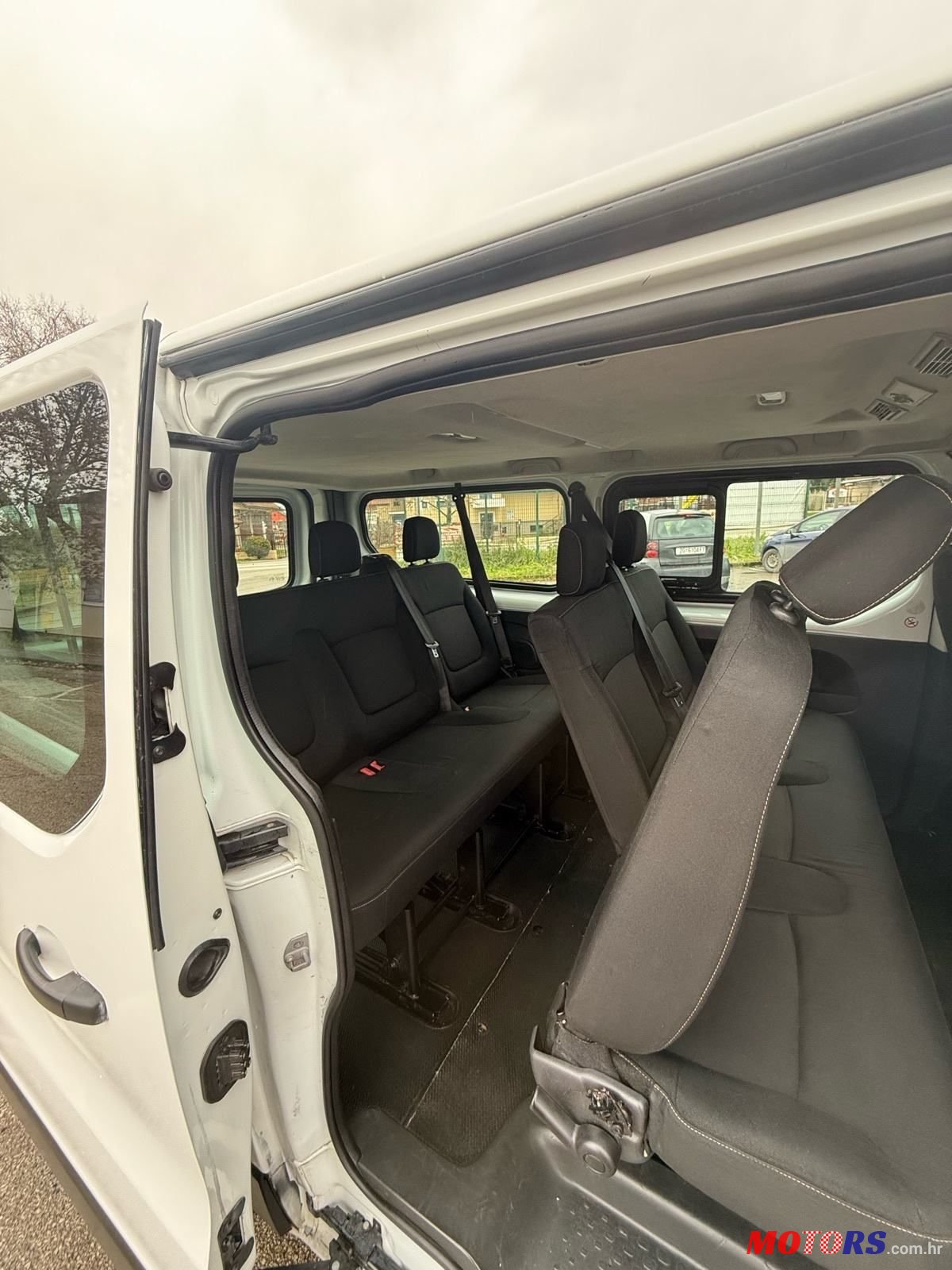 2015' Renault Trafic 1.6 Dci photo #2