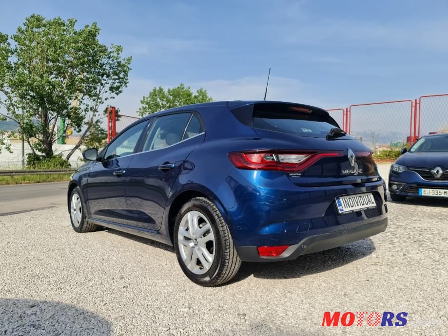 2017' Renault Megane Dci 90 photo #4