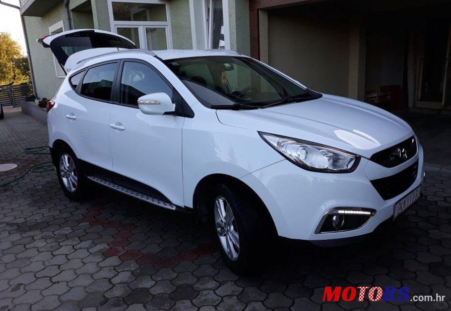 2011' Hyundai ix35 2,0 Crdi photo #1