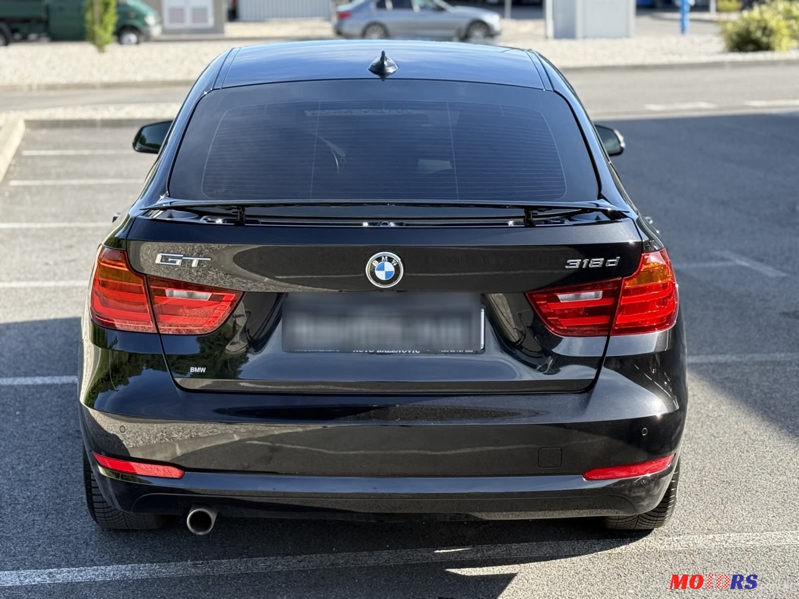 2015' BMW Serija 3 318 D Prestige photo #3