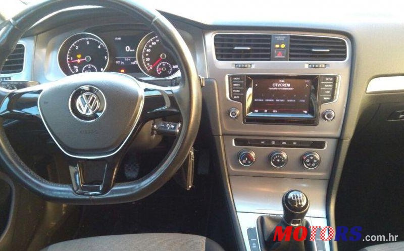 2014' Volkswagen Golf VII 1,6 Tdi Bmt photo #1