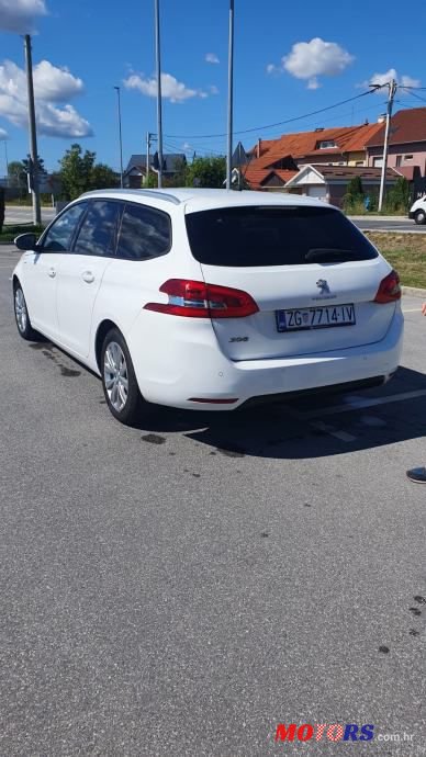 2018' Peugeot 308 Sw photo #2