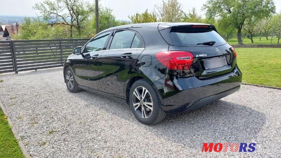 2017' Mercedes-Benz A-Klasa 180 D photo #4