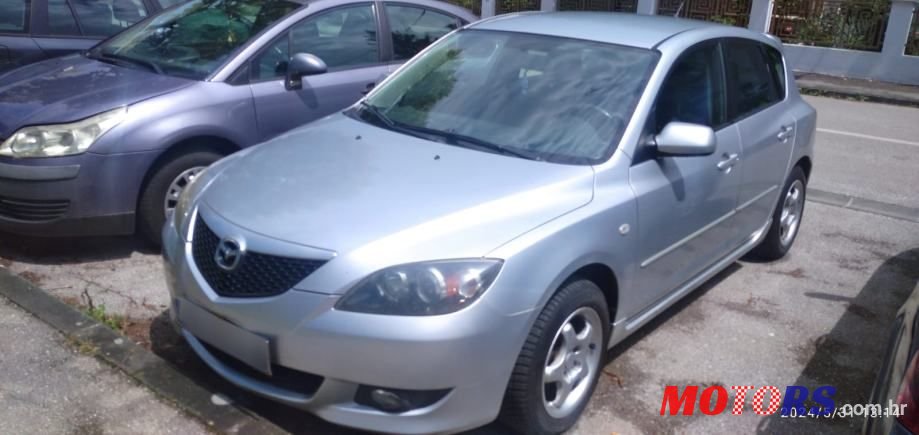 2004' Mazda 3 Sport photo #2