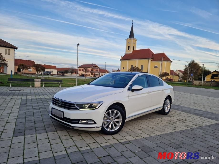 2015' Volkswagen Passat 2,0 Tdi Bmt photo #1