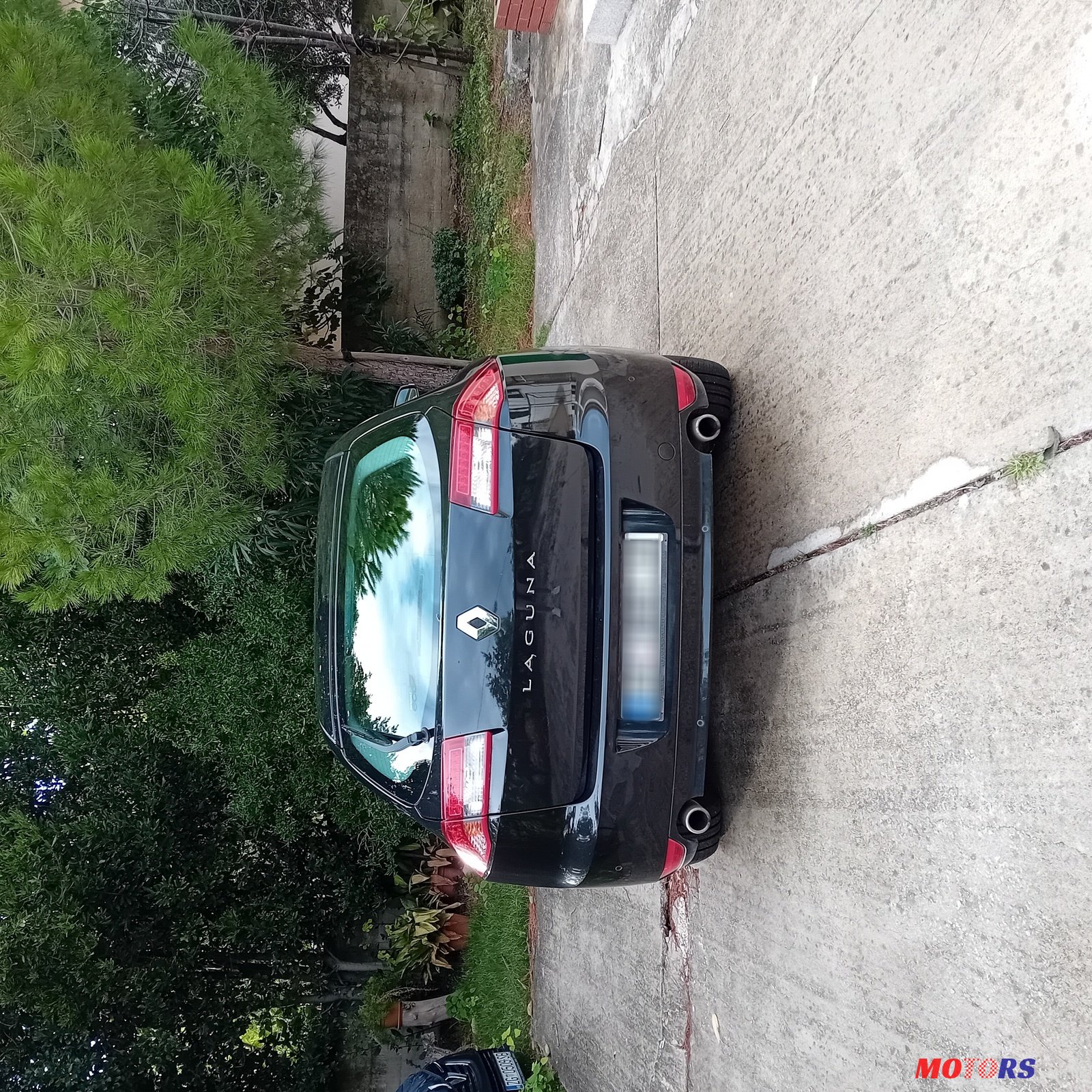 2011' Renault Laguna 2.0dci photo #6