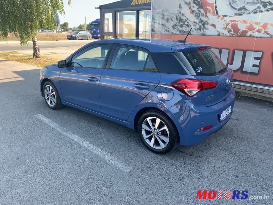 2017' Hyundai i20 1,1 Crdi photo #6