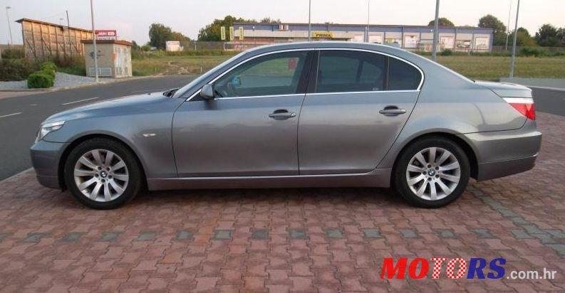 2007' BMW Serija 5 520D photo #1