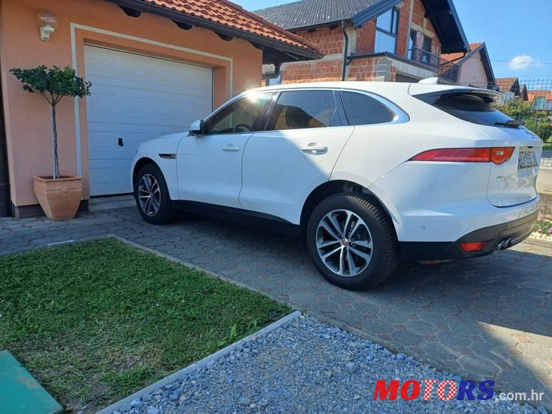 2018' Jaguar F-Pace 2.0 D photo #6