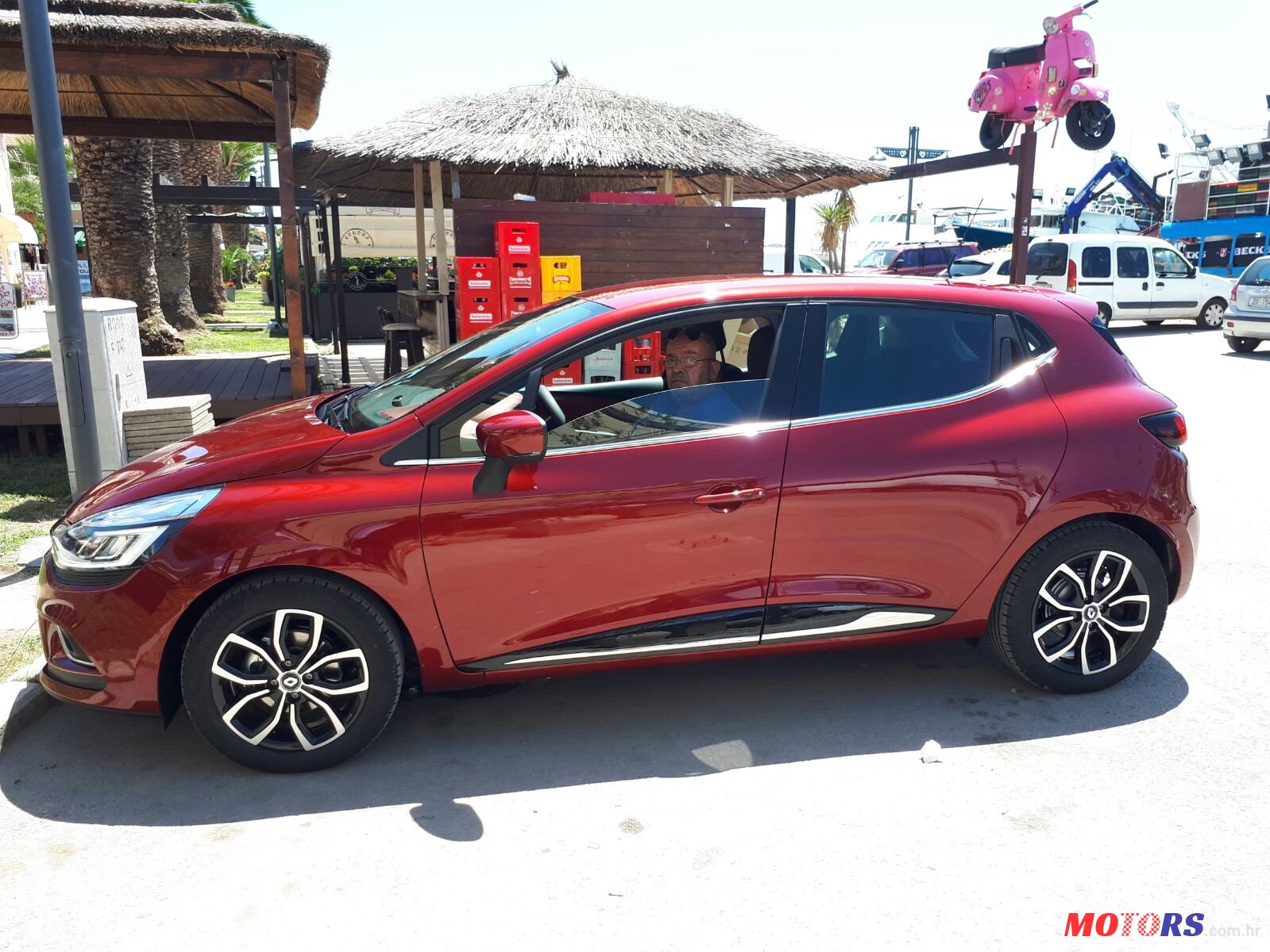 2017' Renault Clio photo #5