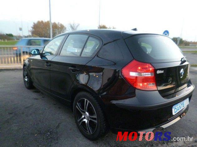 2008' BMW 1 Series 118D photo #1