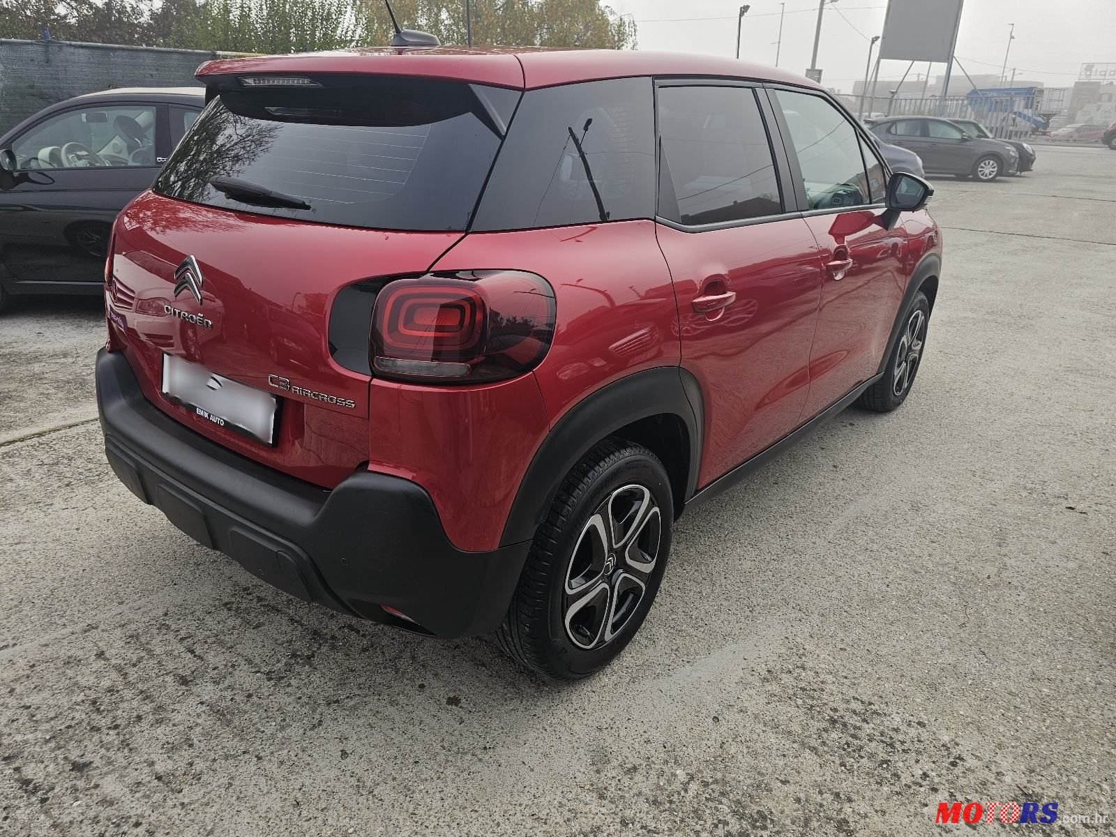 2022' Citroen C3 Aircross 1,2 Puretech photo #1