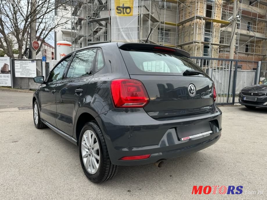 2015' Volkswagen Polo 1,4 Tdi photo #4