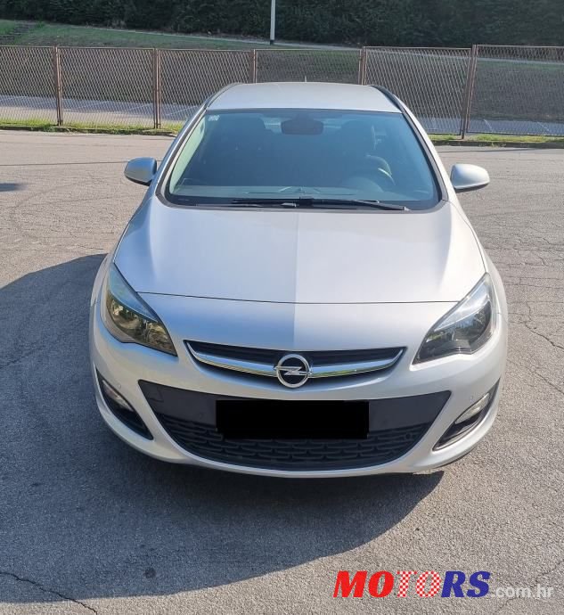 2016' Opel Astra Karavan photo #3