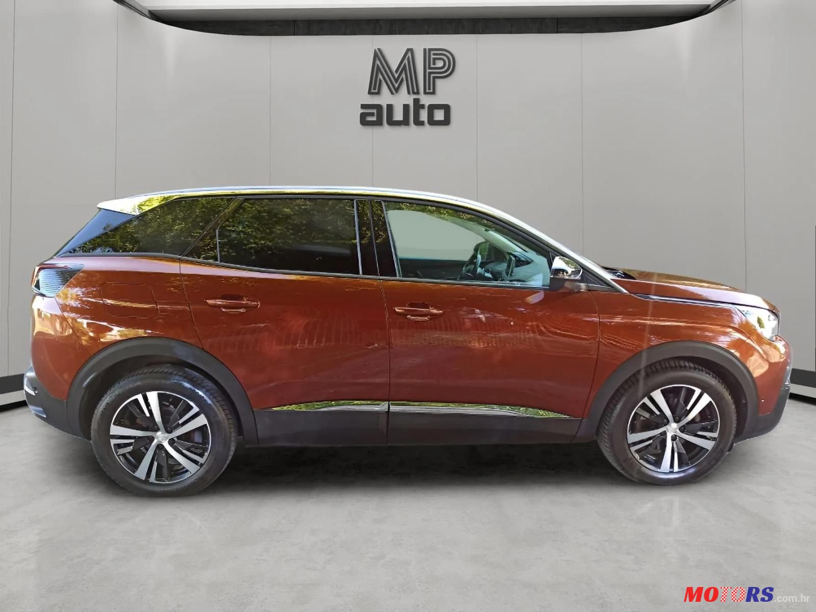 2017' Peugeot 3008 1,2 photo #4