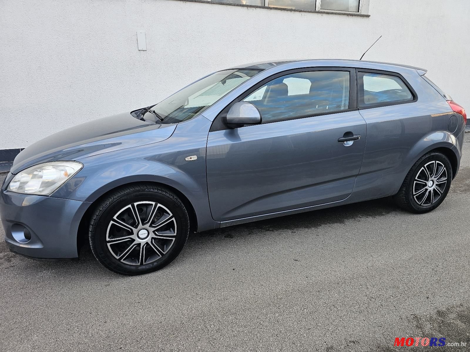 2009' Kia Ceed 1,6 Crdi Ex photo #5