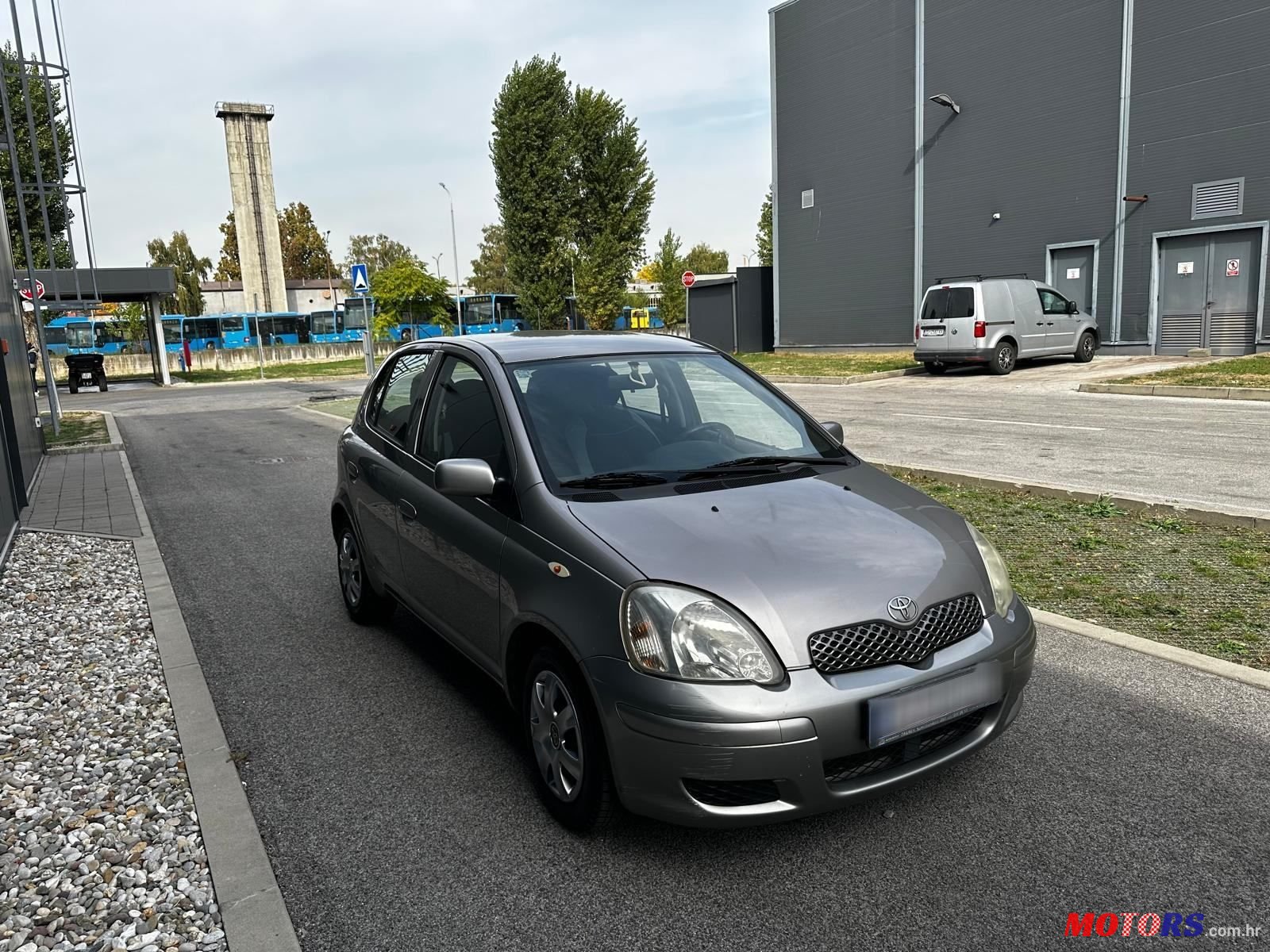 2005' Toyota Yaris 1,4 D-4D photo #3