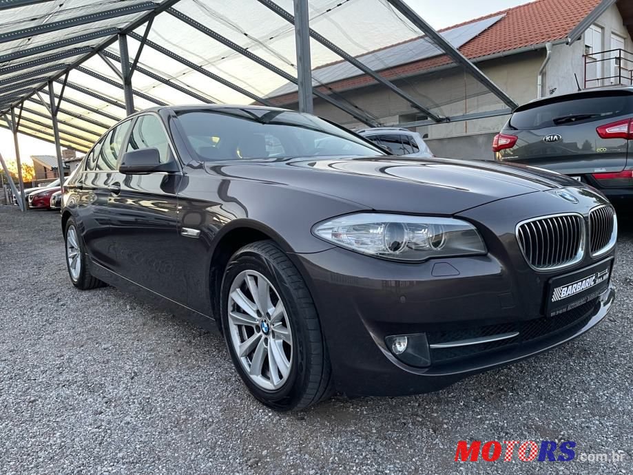 2011' BMW Serija 5 520D photo #4