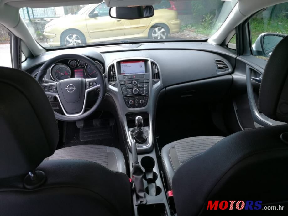 2015' Opel Astra 1.6 Cdti photo #1