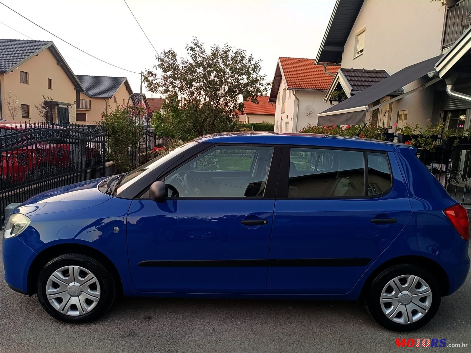 2008' Skoda Fabia 1,2 photo #3