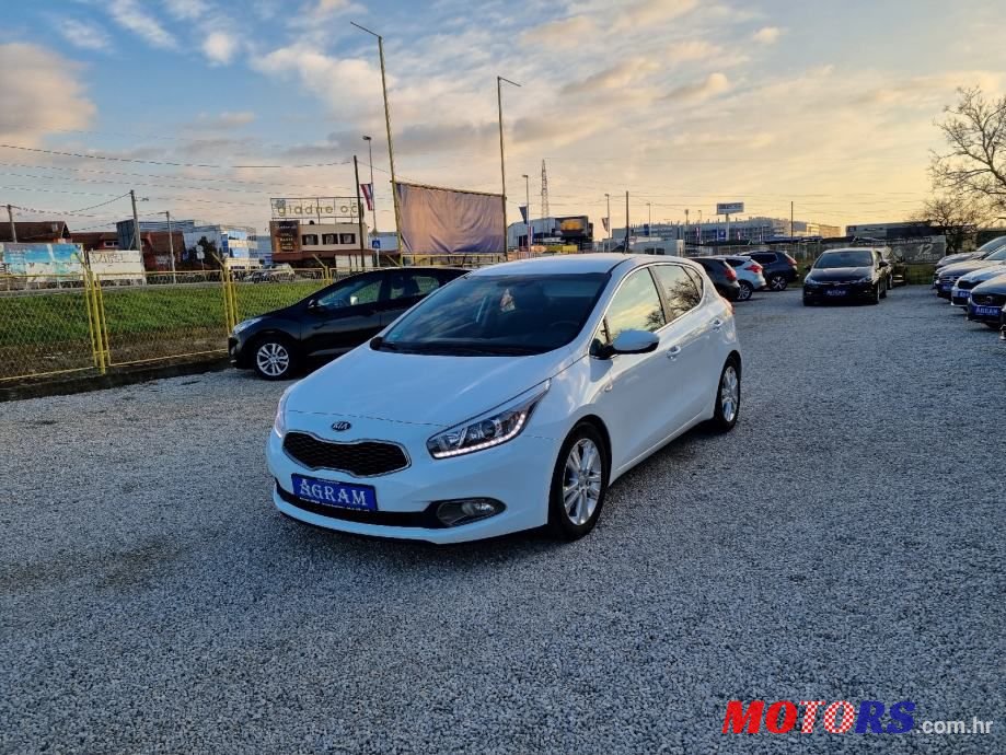 2014' Kia Ceed photo #2