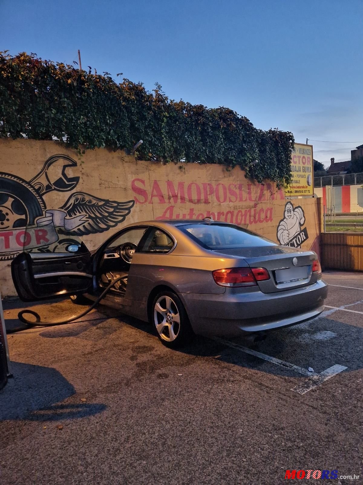 2007' BMW Serija 3 325Ci photo #5