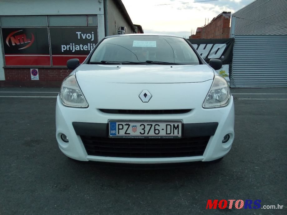 2010' Renault Clio 1,5 Dci photo #1