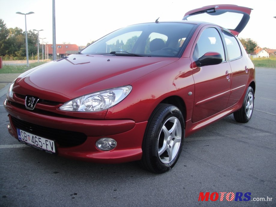 2007' Peugeot 206 photo #2