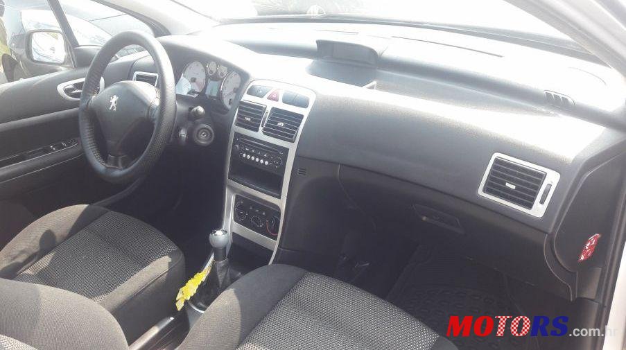 2007' Peugeot 307 1,6 16V Hdi photo #2